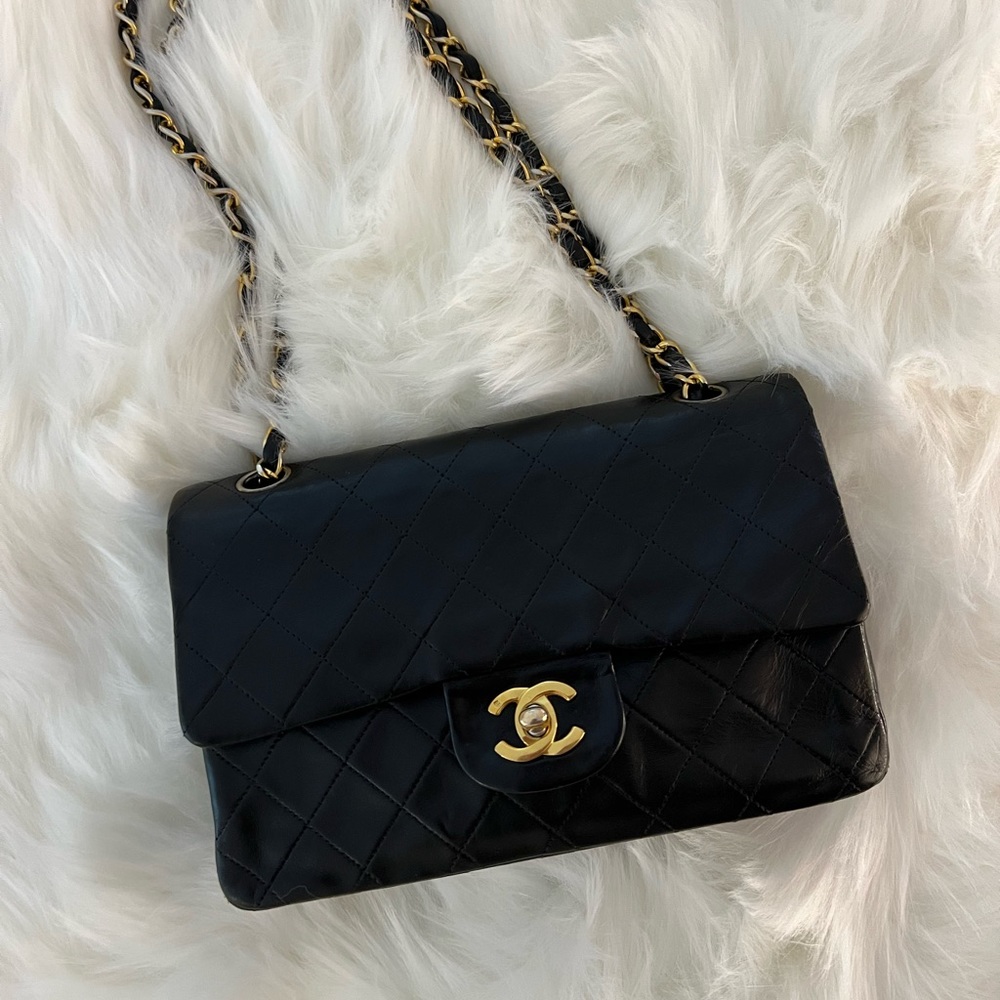*Authentic* Vintage Double Flap Chanel